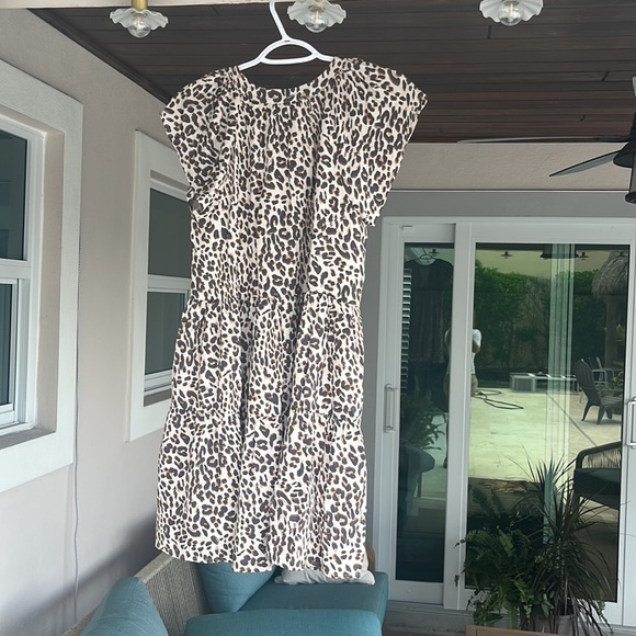 Summer dress by very. Xs. Literally took the tags off and wore it for two hours - Picture 3 of 4